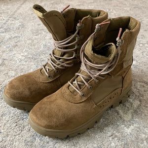 Tactical Military Boots.